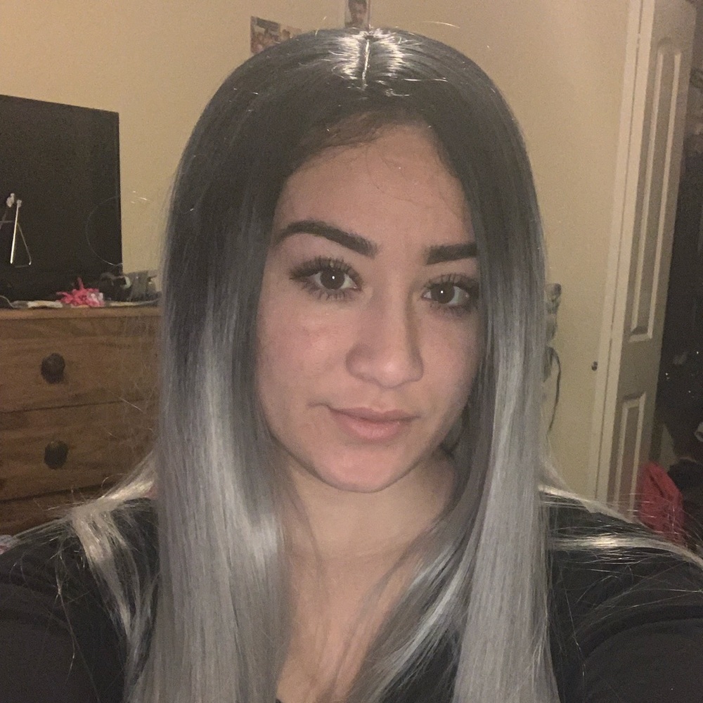 Meet your Posher, Ana rosa